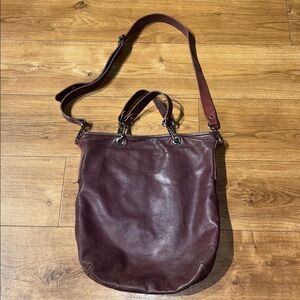 M0851 Hobo Crossbody with Handles - Brown